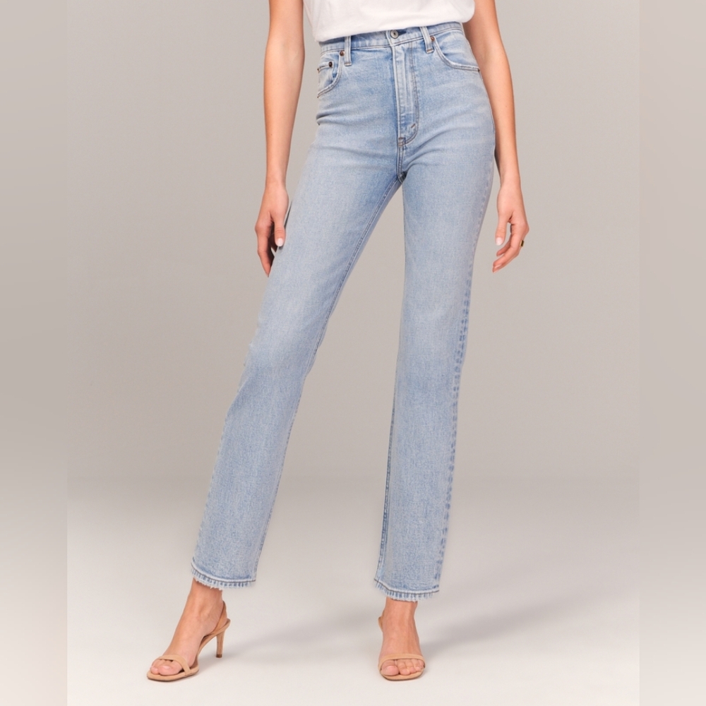 Abercrombie Ultra High Rise The Ankle Straight Ultra High Rise